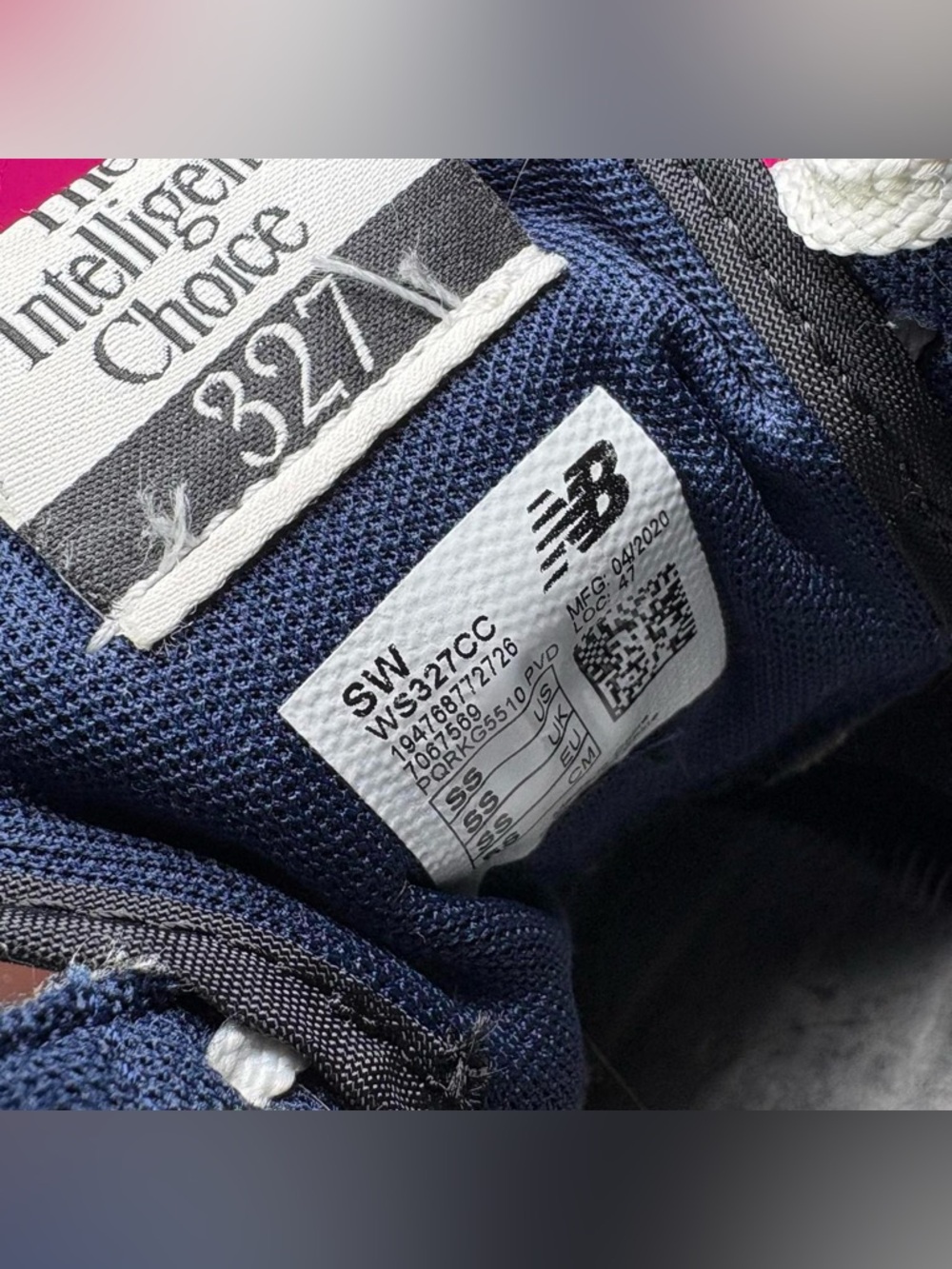 New Balance 327 Eclipse First Light Navy Blue Suede Black Nylon Sneaker US 7 - Picture 8 of 9